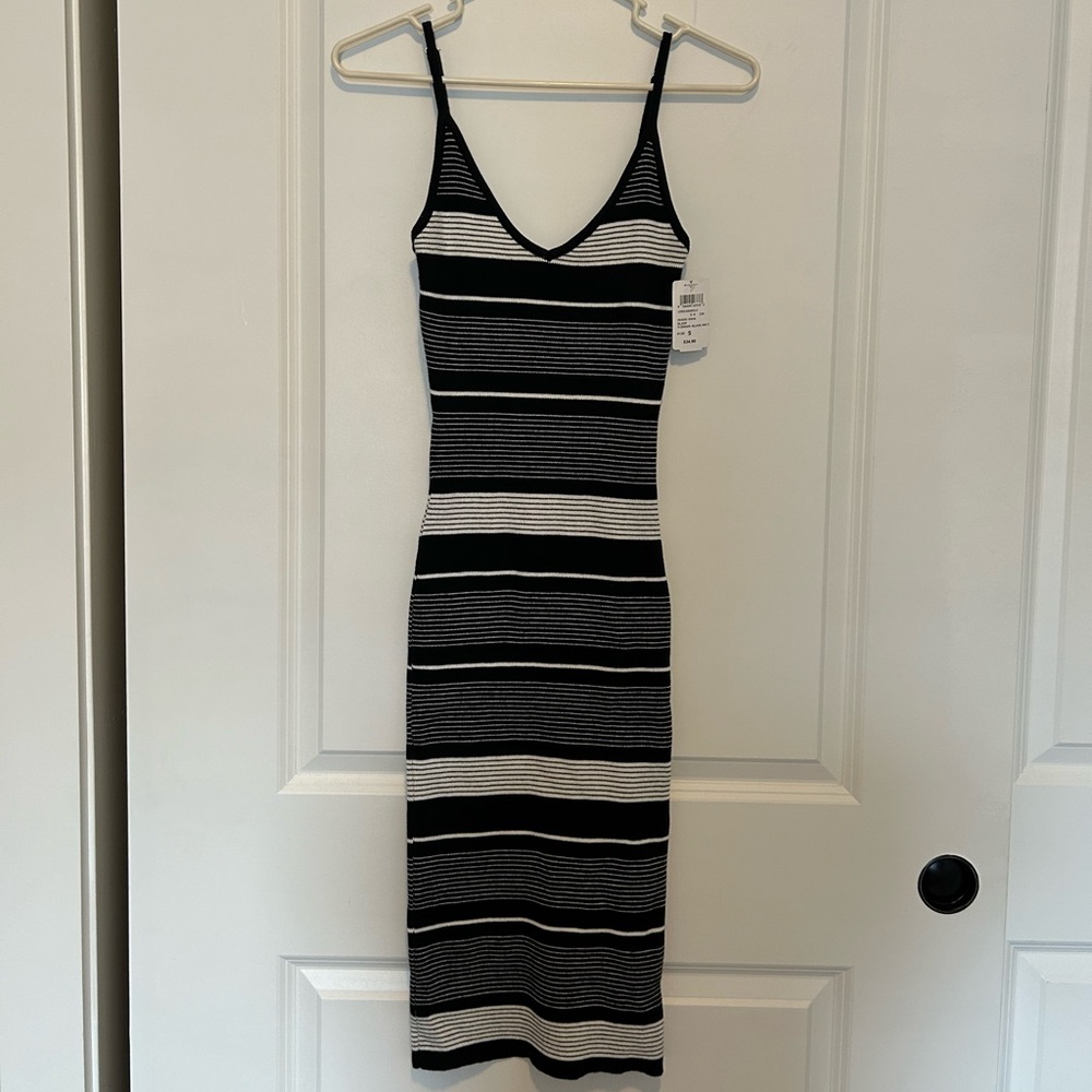 Windsor Black and White Bodycon Midi Dress